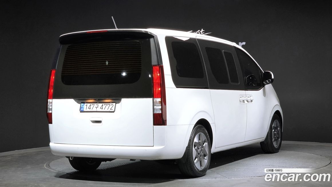 Hyundai Staria 2023
