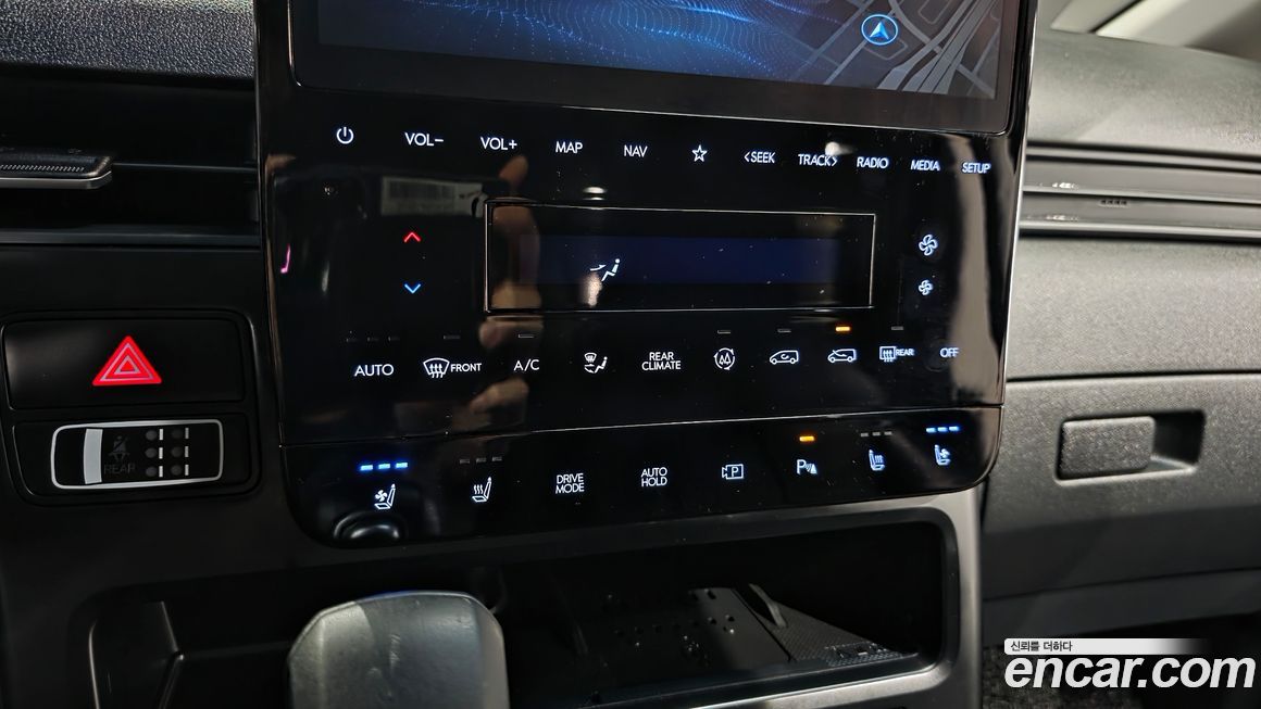 Hyundai Staria 2023