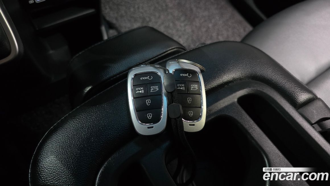 Hyundai Staria 2023