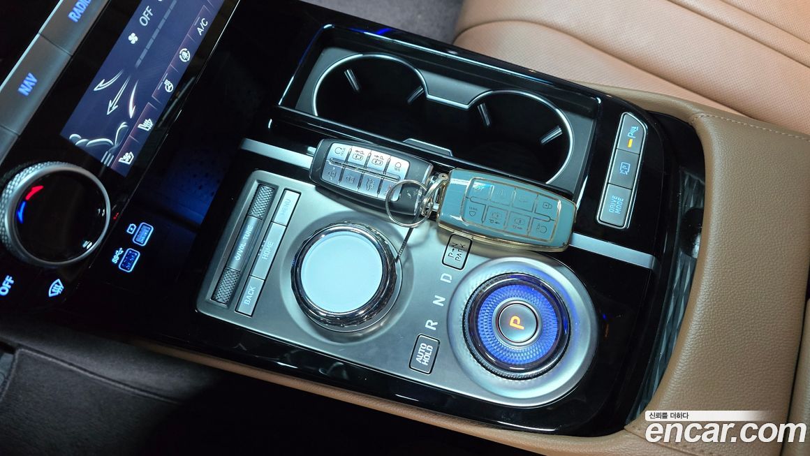 Genesis G80 2023