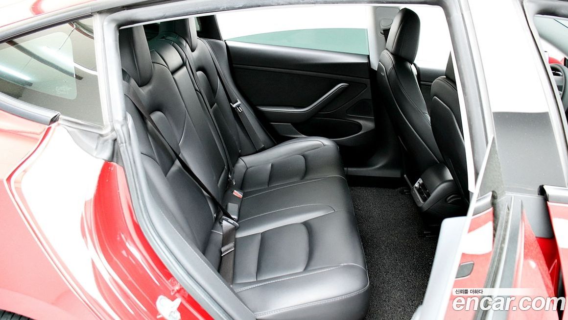 Tesla Model 3 2021