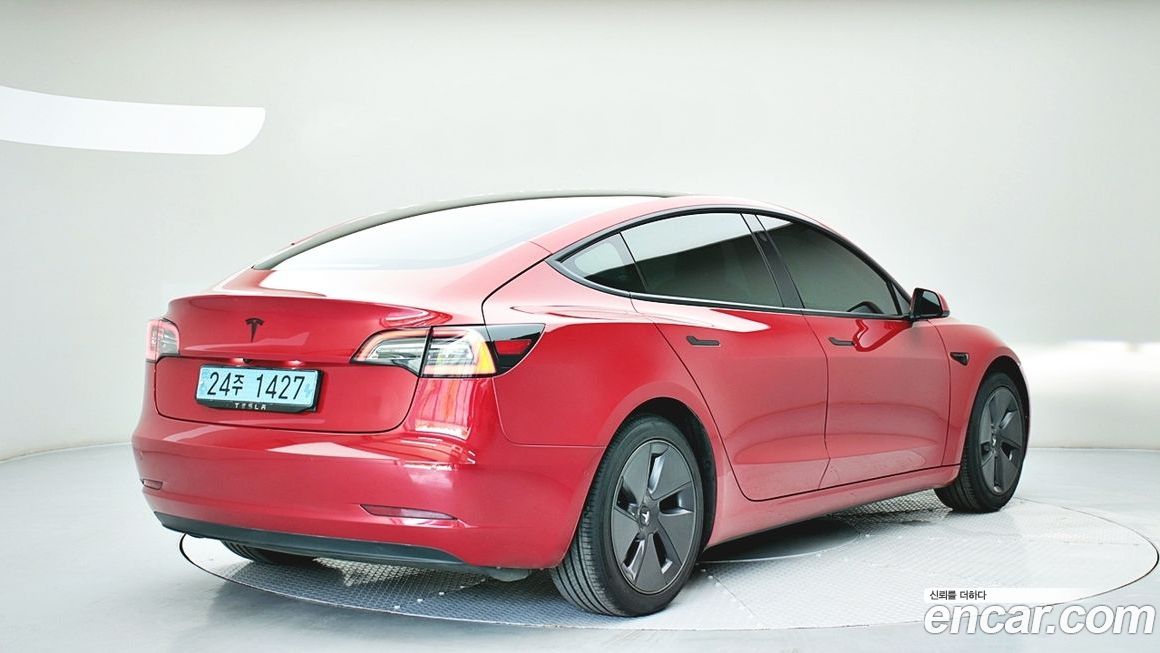 Tesla Model 3 2021