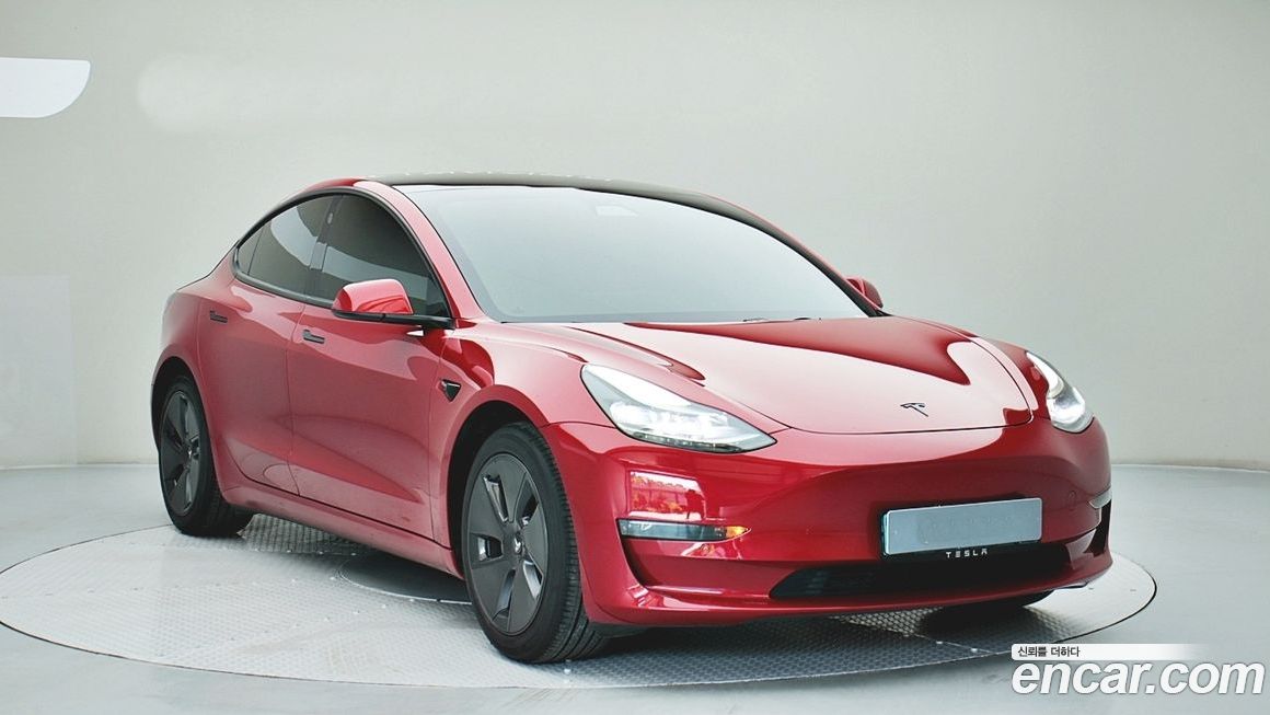 Tesla Model 3 2021