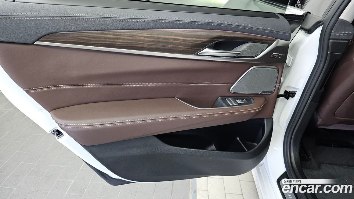 BMW Gran Turismo 2024