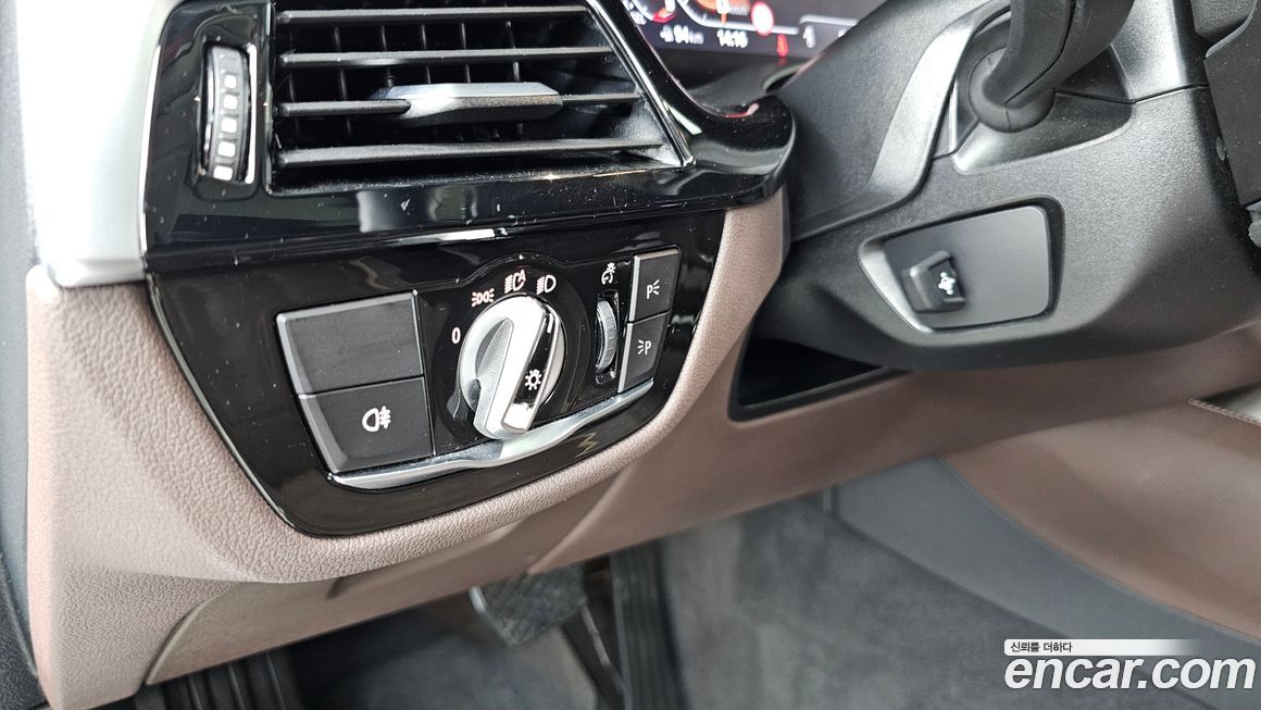 BMW Gran Turismo 2024