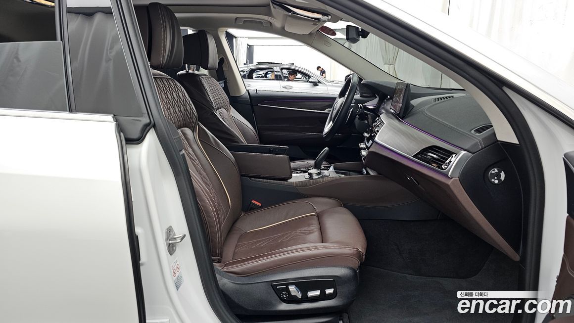 BMW Gran Turismo 2024