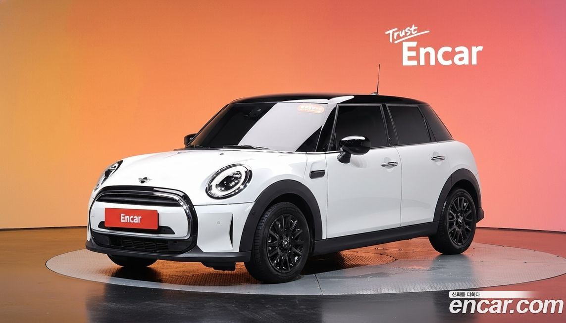 Mini Cooper 2024