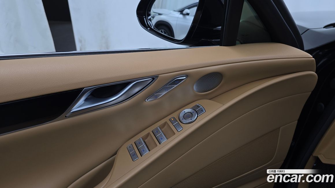 Genesis G80 2025