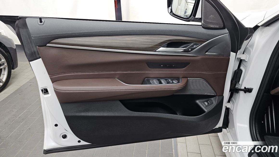 BMW Gran Turismo 2024