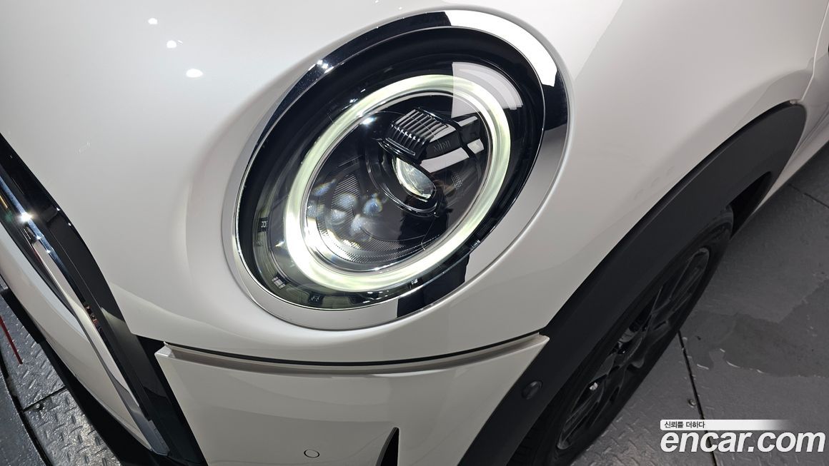 Mini Cooper 2024