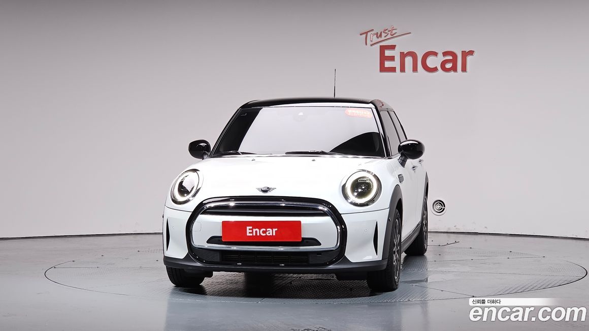 Mini Cooper 2024