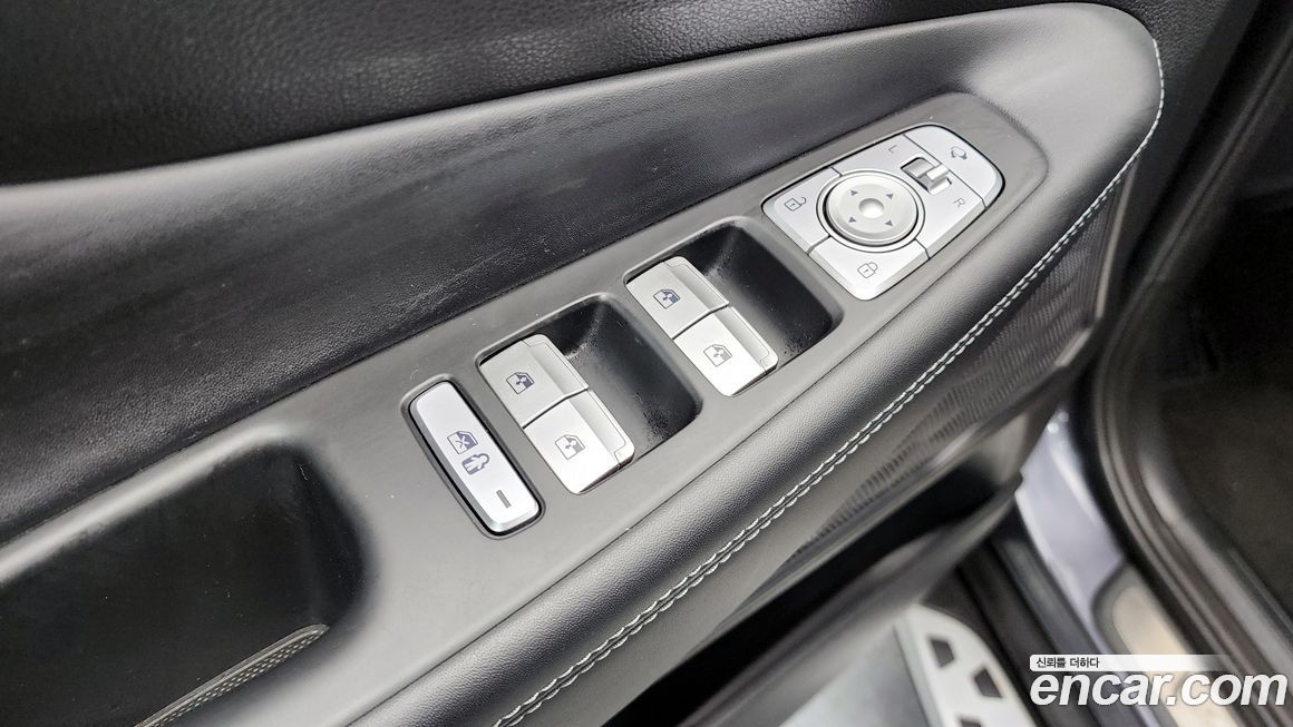 Hyundai Santafe 2022