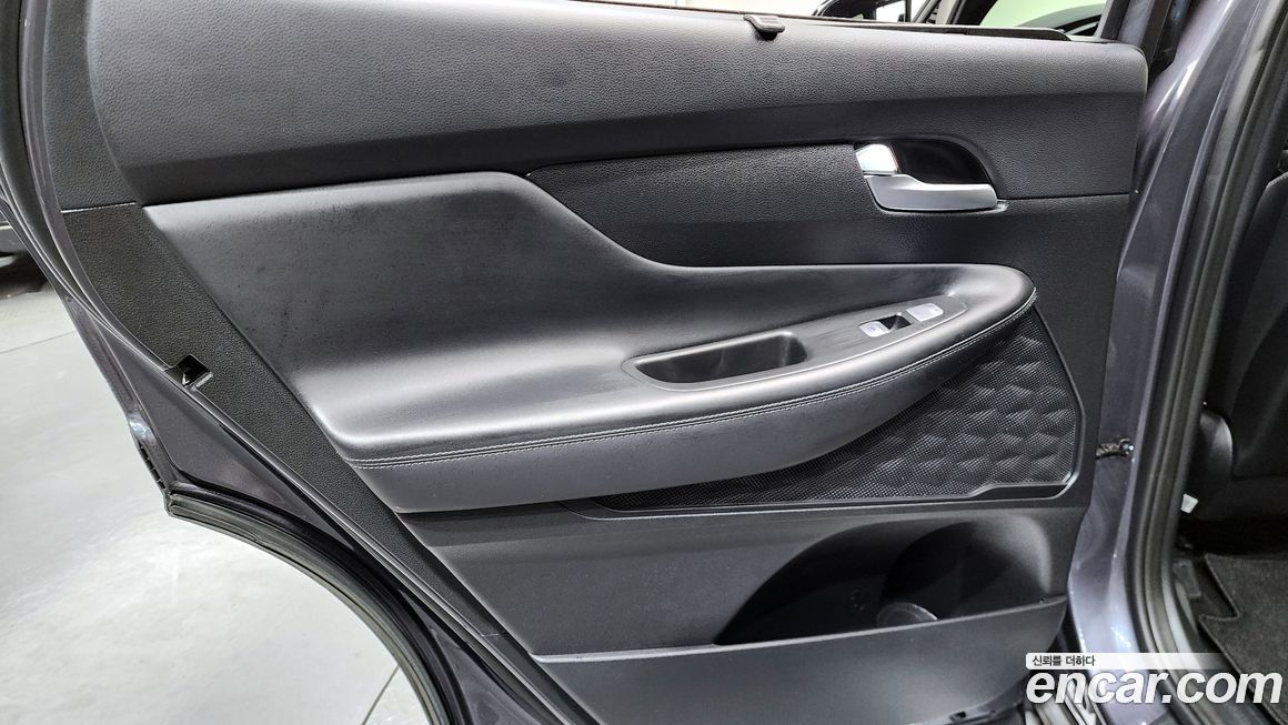 Hyundai Santafe 2022