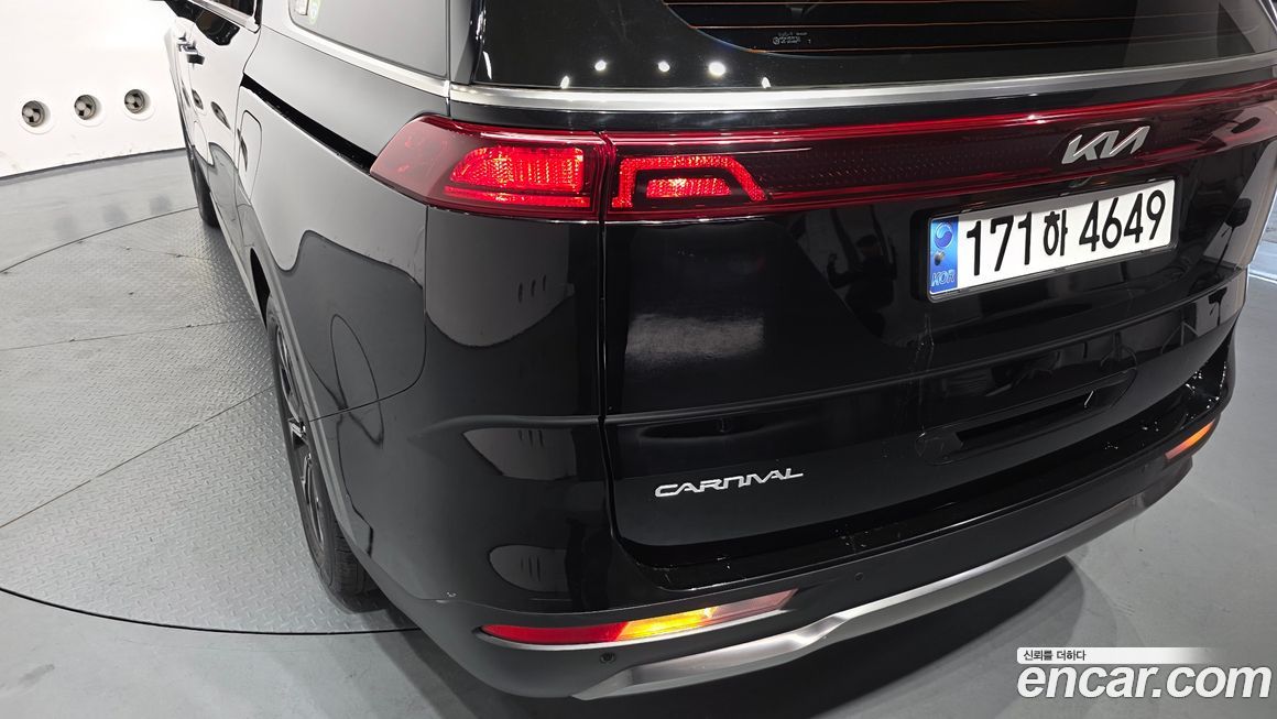 Kia Canival 2023