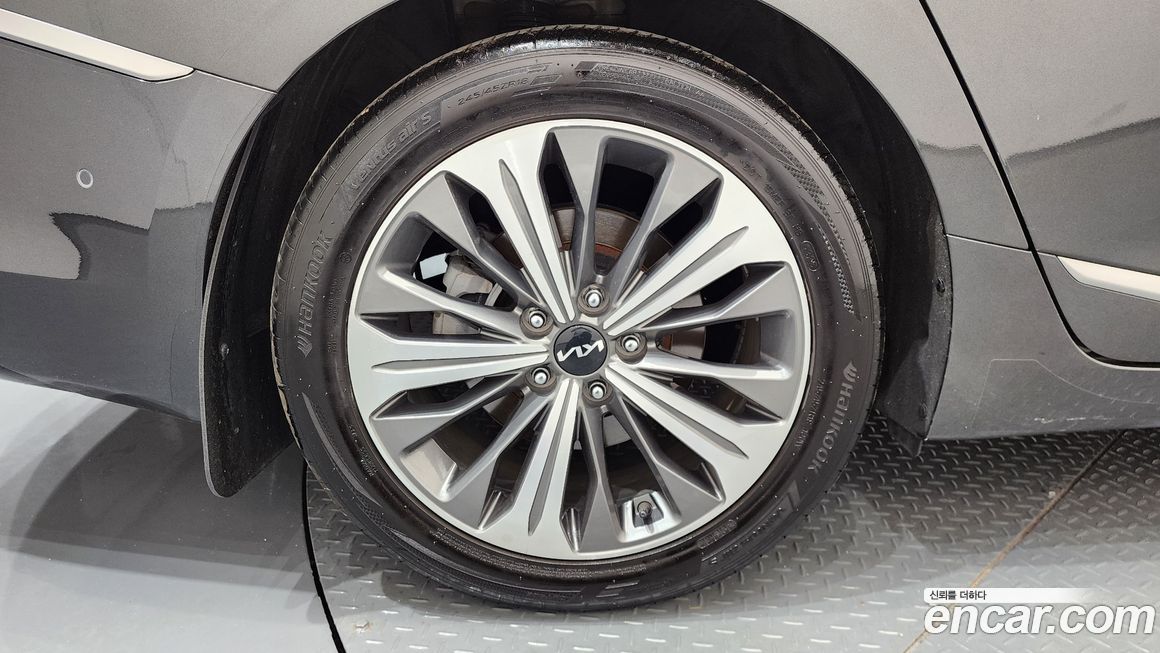 Kia K8 2023