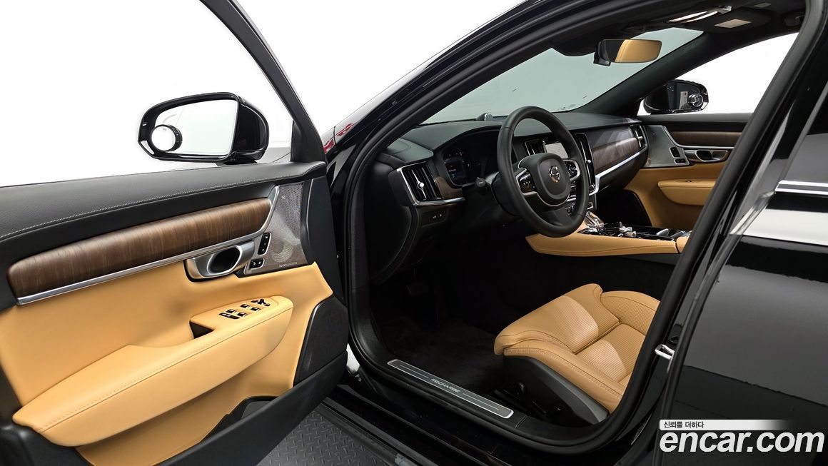 Volvo S90 2023