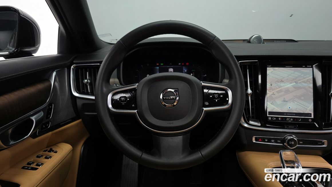 Volvo S90 2023