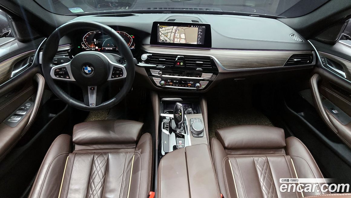BMW 5-Series 2020