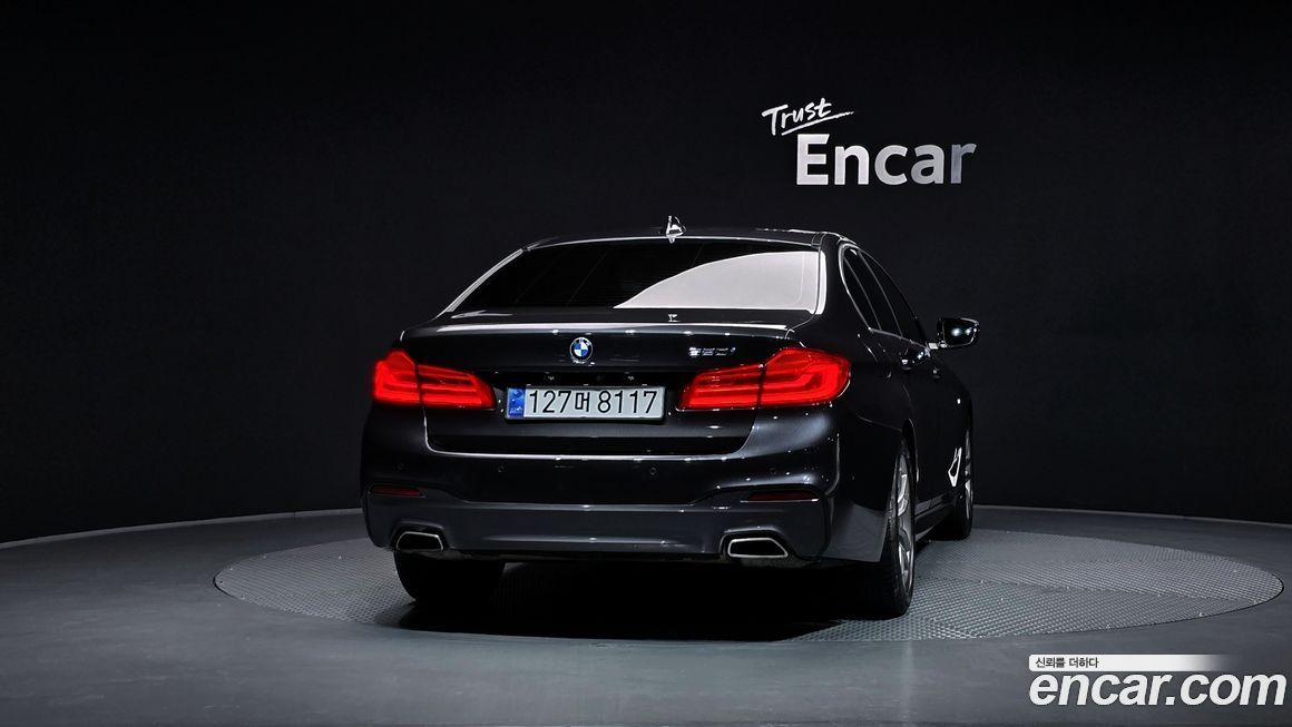 BMW 5-Series 2020