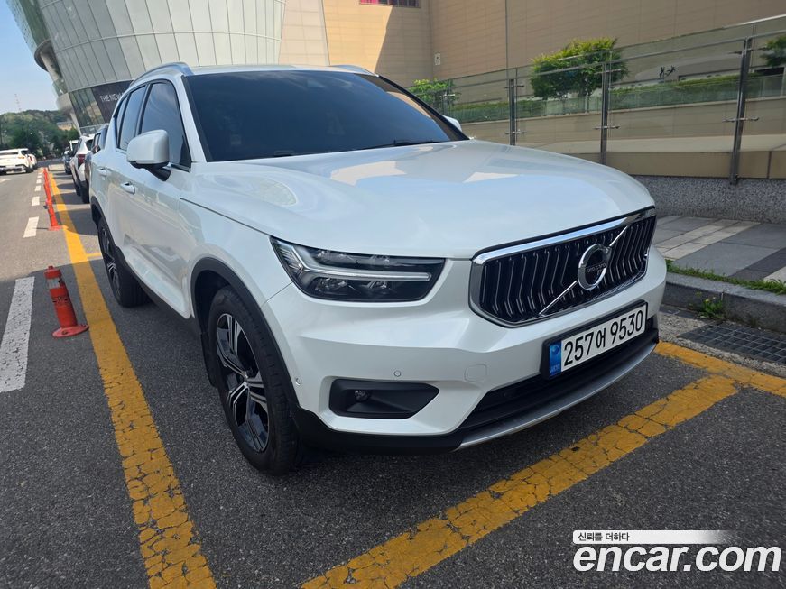 Volvo XC40 2022