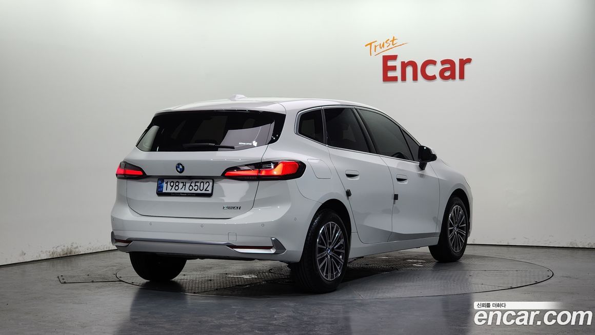 BMW 2-Series 2025