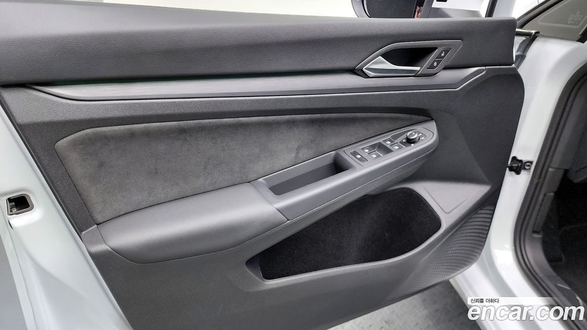 Volkswagen Golf 2024