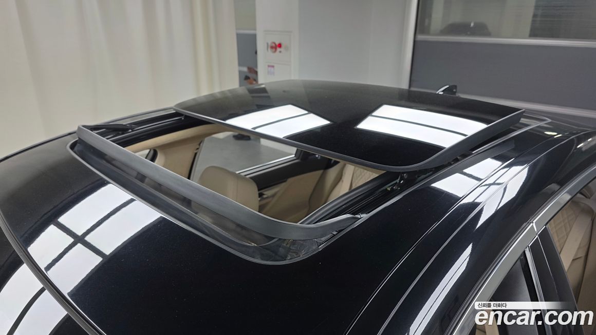 BMW 7-Series 2016
