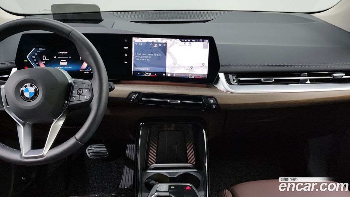 BMW 2-Series 2025