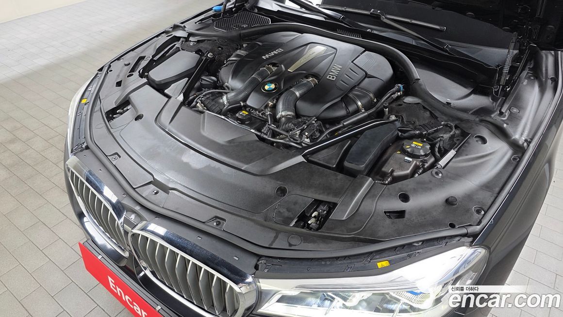 BMW 7-Series 2016