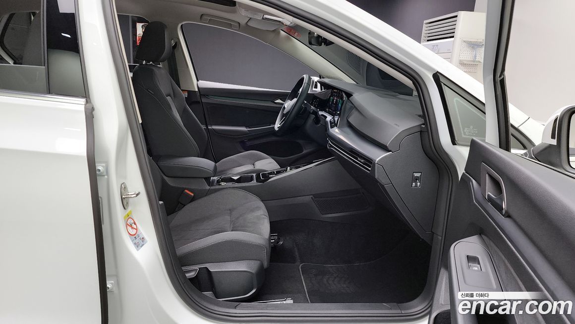 Volkswagen Golf 2024