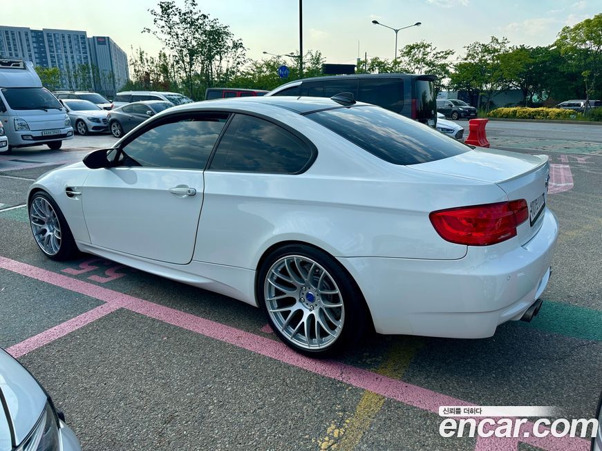 BMW M3 2010