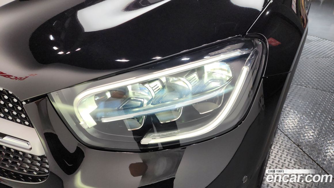 Mercedes-Benz GLC-Class 2020