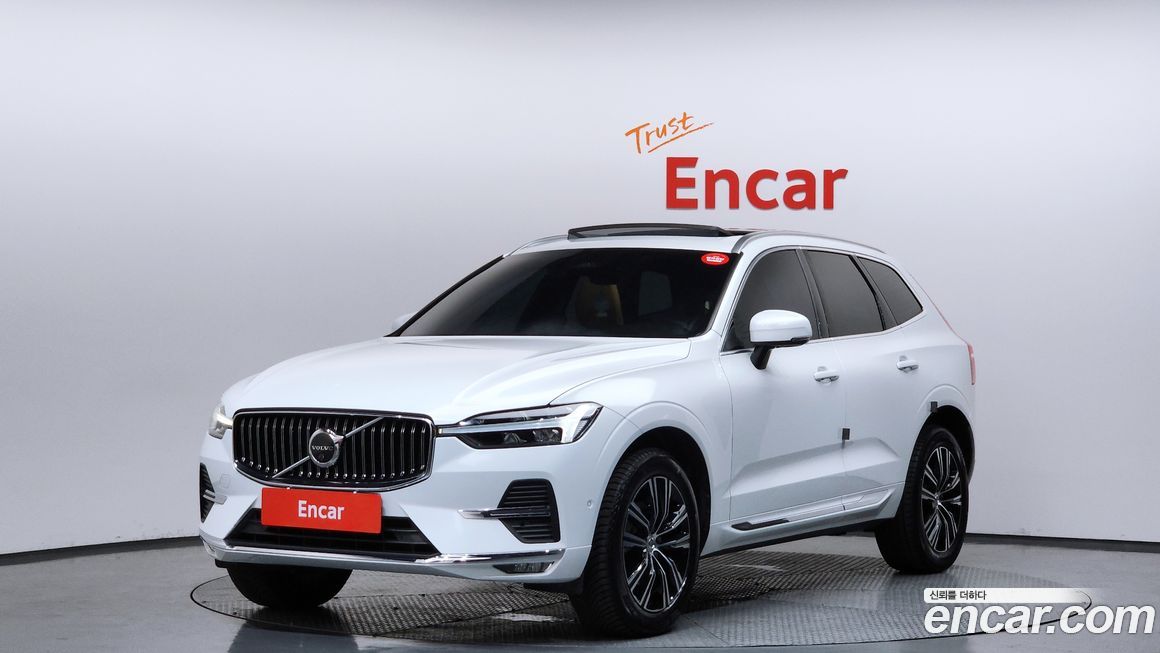 Volvo XC60 2022