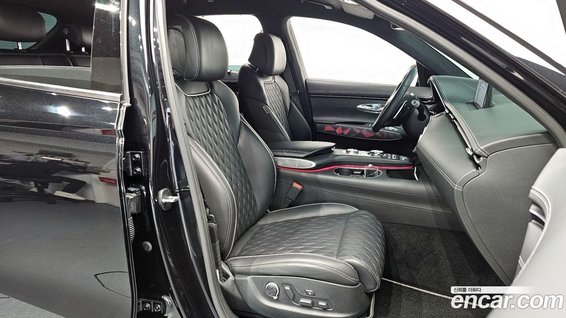 Genesis GV70 2023