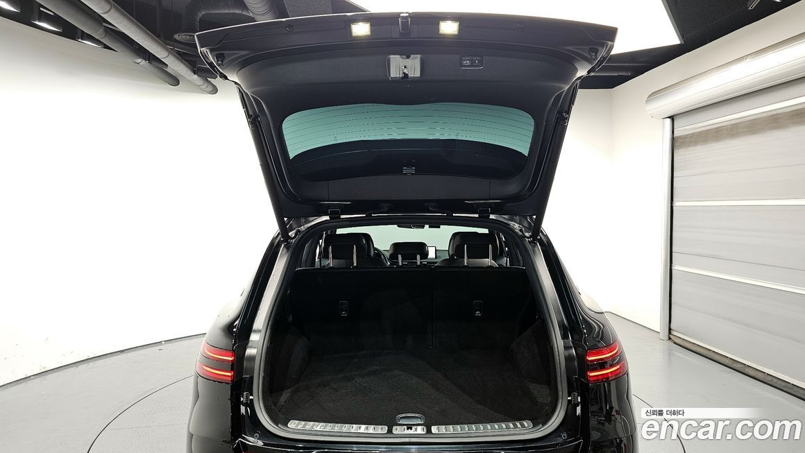 Genesis GV70 2023