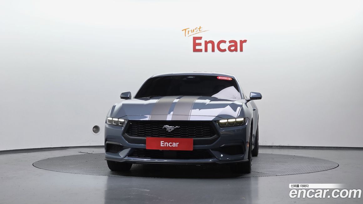 Ford Mustang 2024