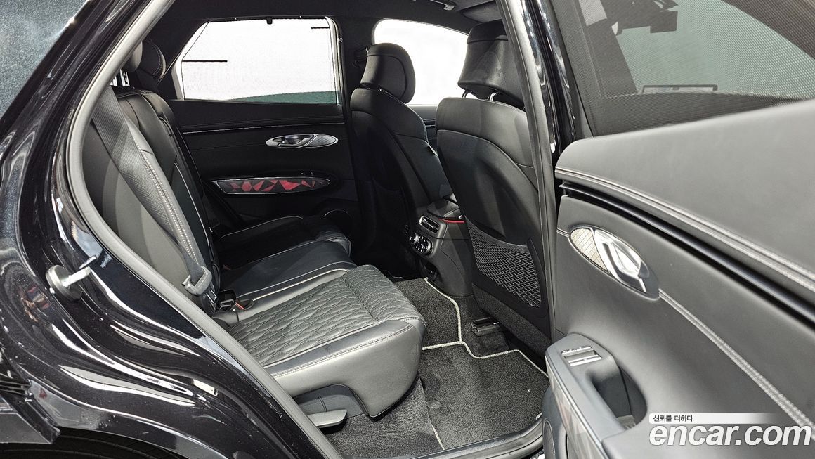 Genesis GV70 2023