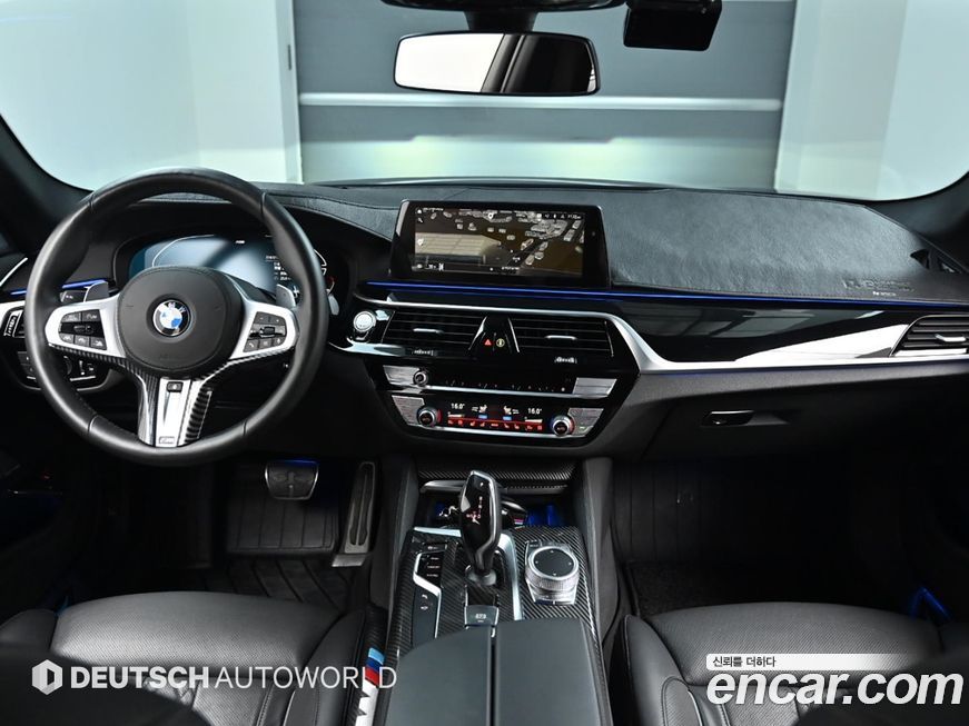 BMW 5-Series 2020