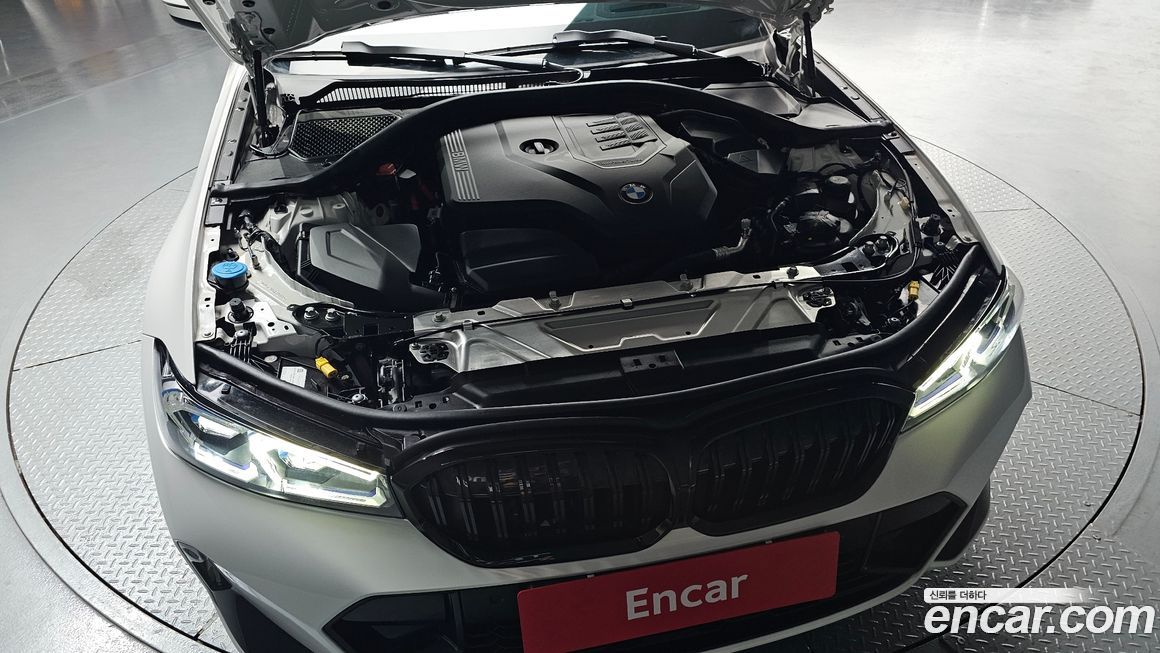 BMW 3-Series 2024