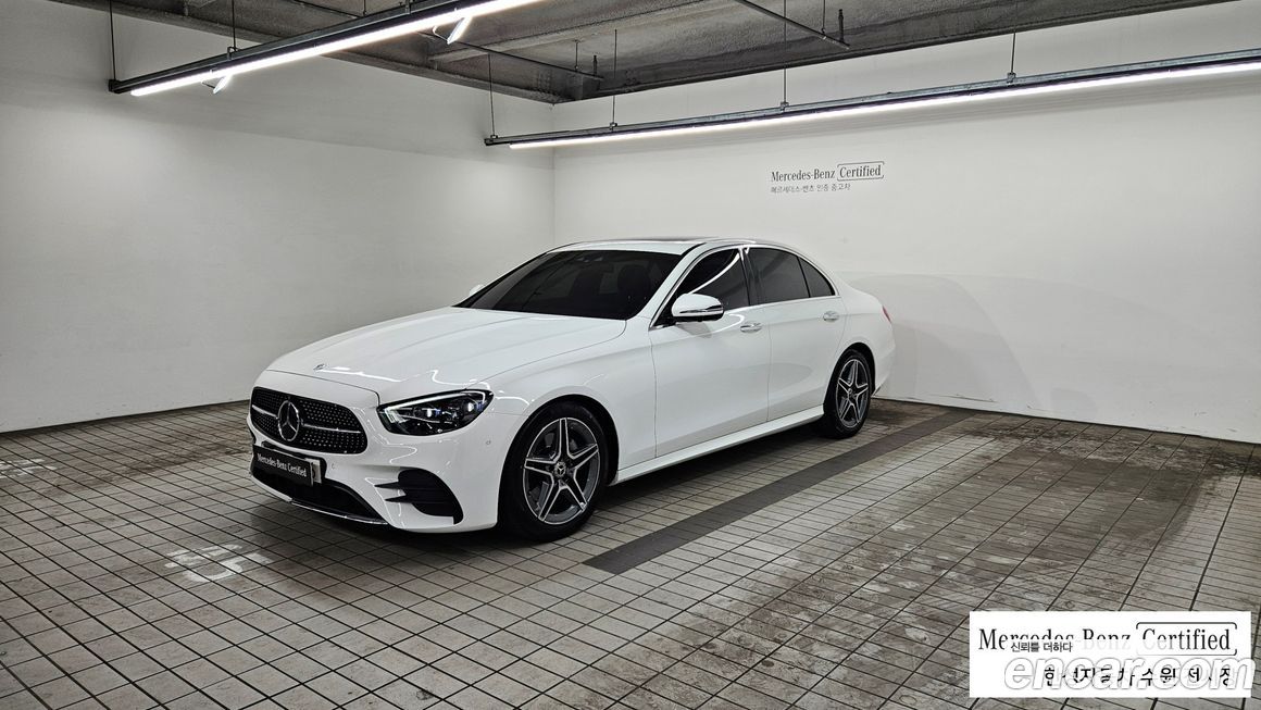 Mercedes-Benz E-Class 2023