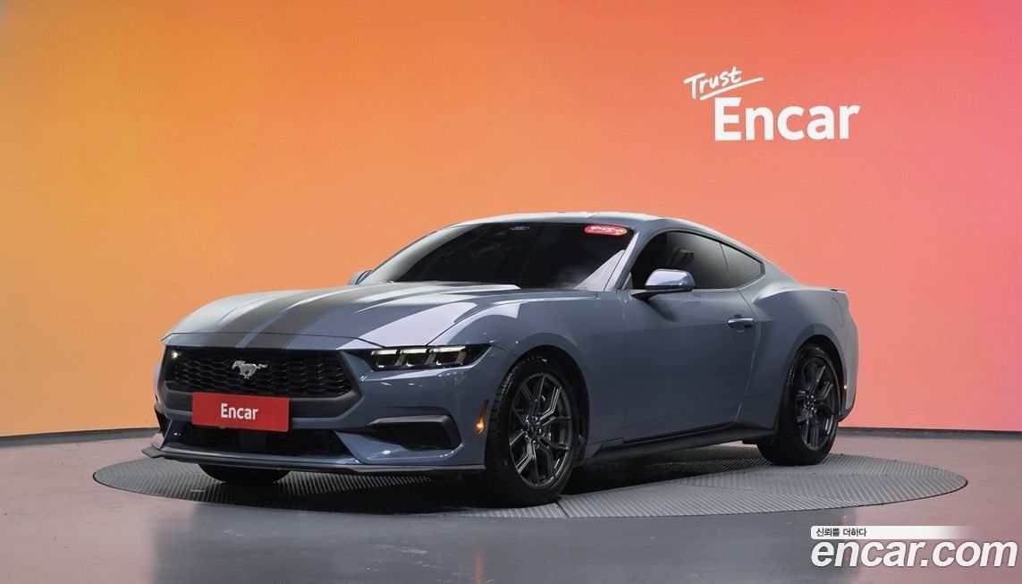 Ford Mustang 2024