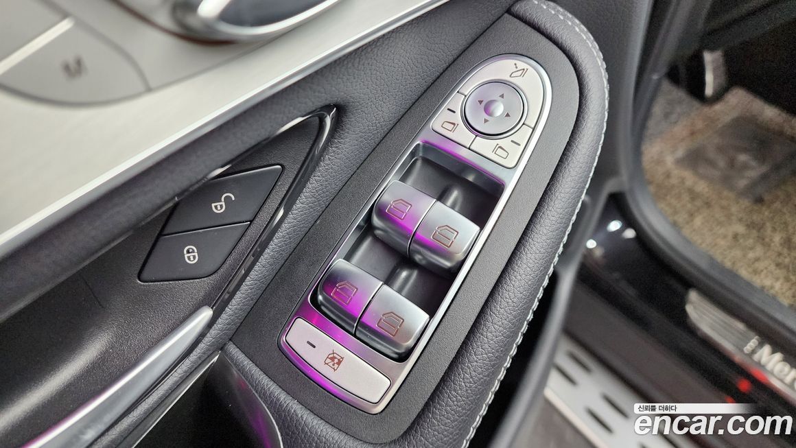 Mercedes-Benz GLC-Class 2020