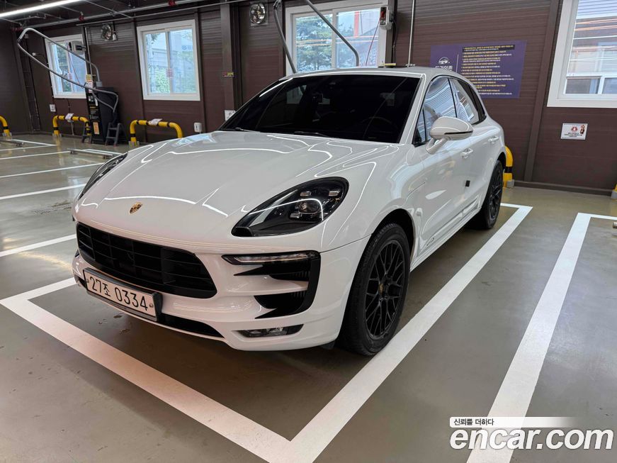 Porsche Macan 2017