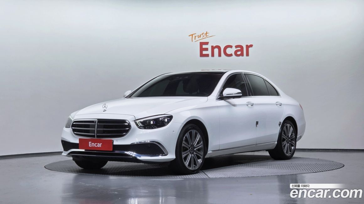 Mercedes-Benz E-Class 2021