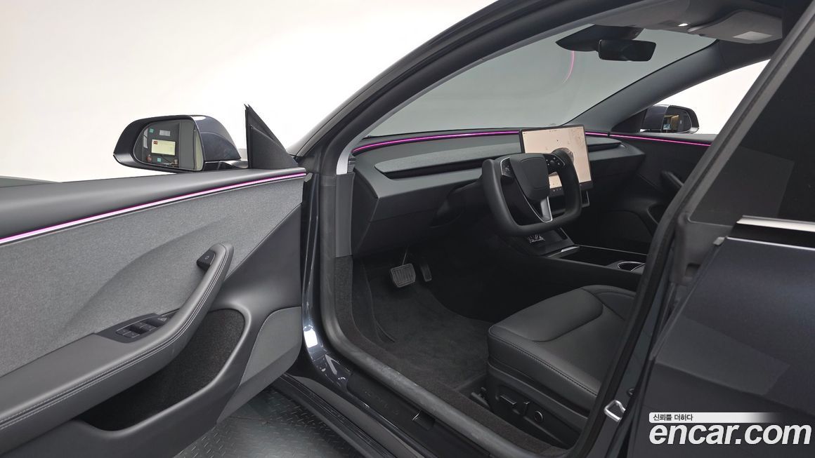 Tesla Model 3 2025