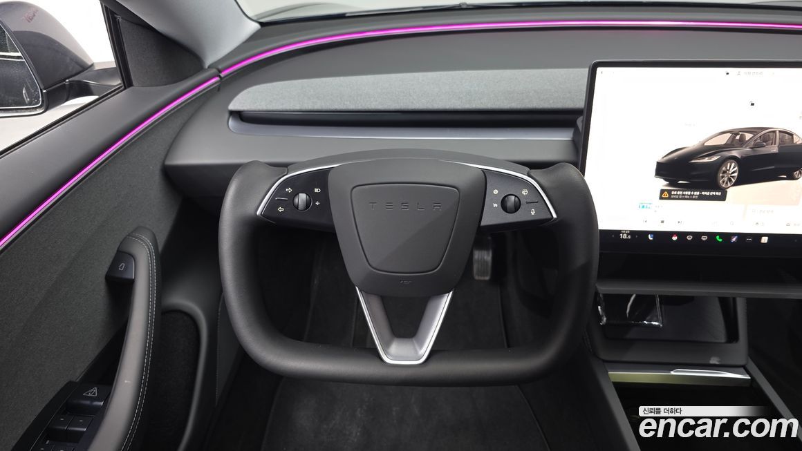 Tesla Model 3 2025