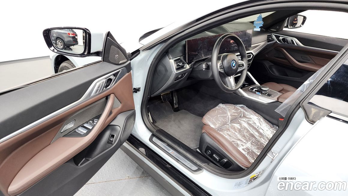 BMW i4 2024