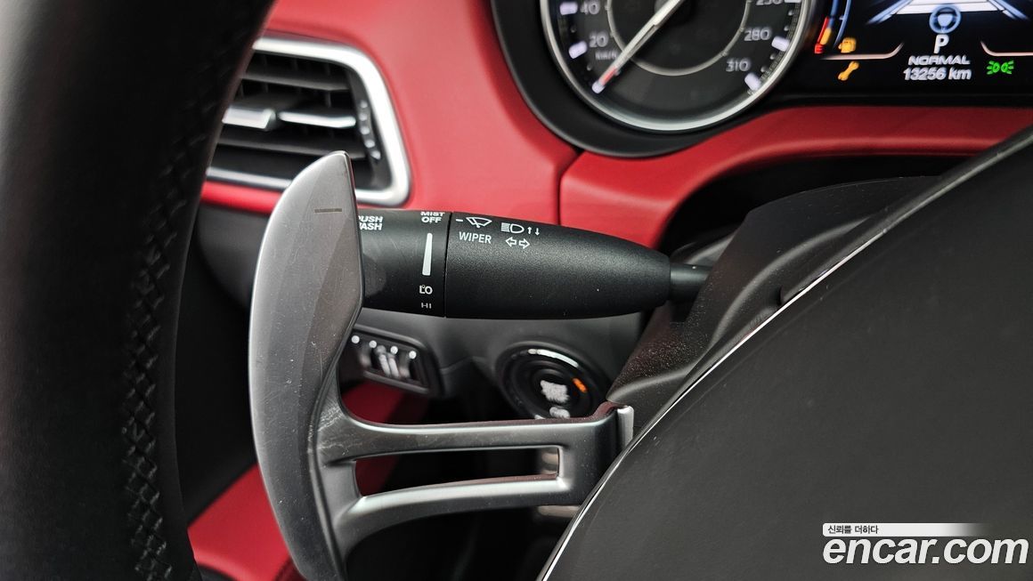 Maserati Ghibli 2023