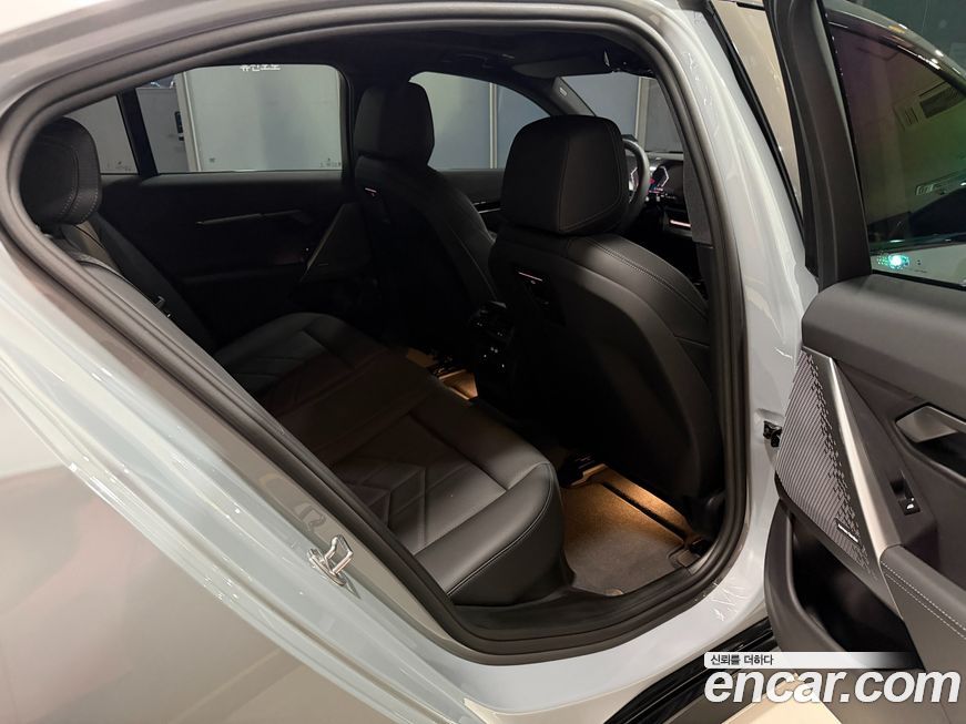 BMW 5-Series 2024