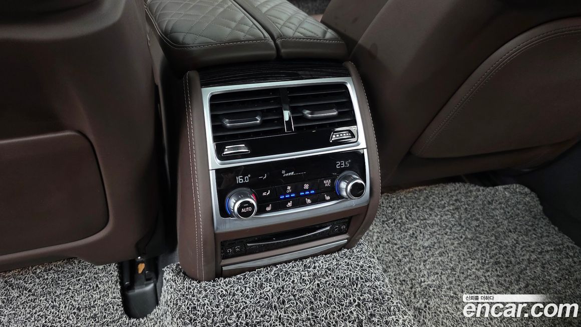 BMW 7-Series 2022